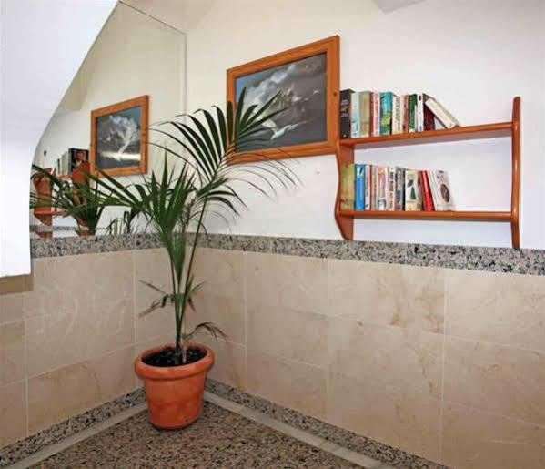 Apartamentos La Proa Torremolinos Eksteriør billede
